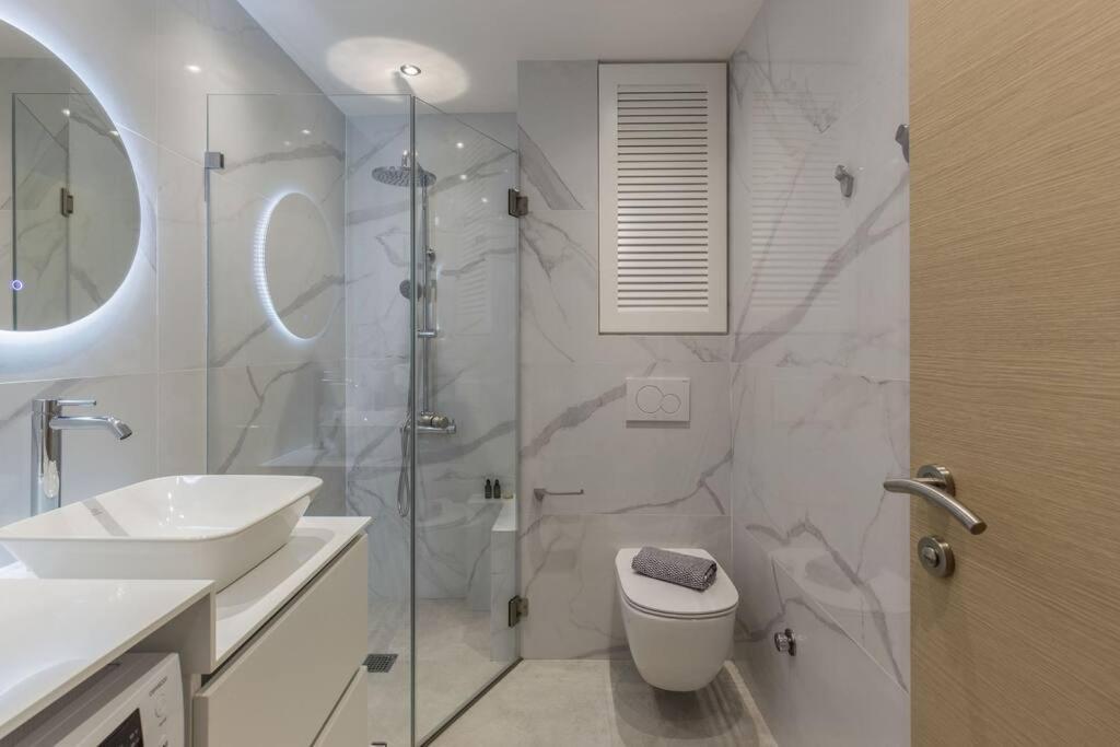 Athinais Luxury Studio 2 Атина Екстериор снимка